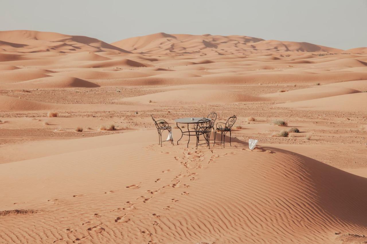 Soleil Camp & Camel Trekking Hotel Мерцуга Екстериор снимка