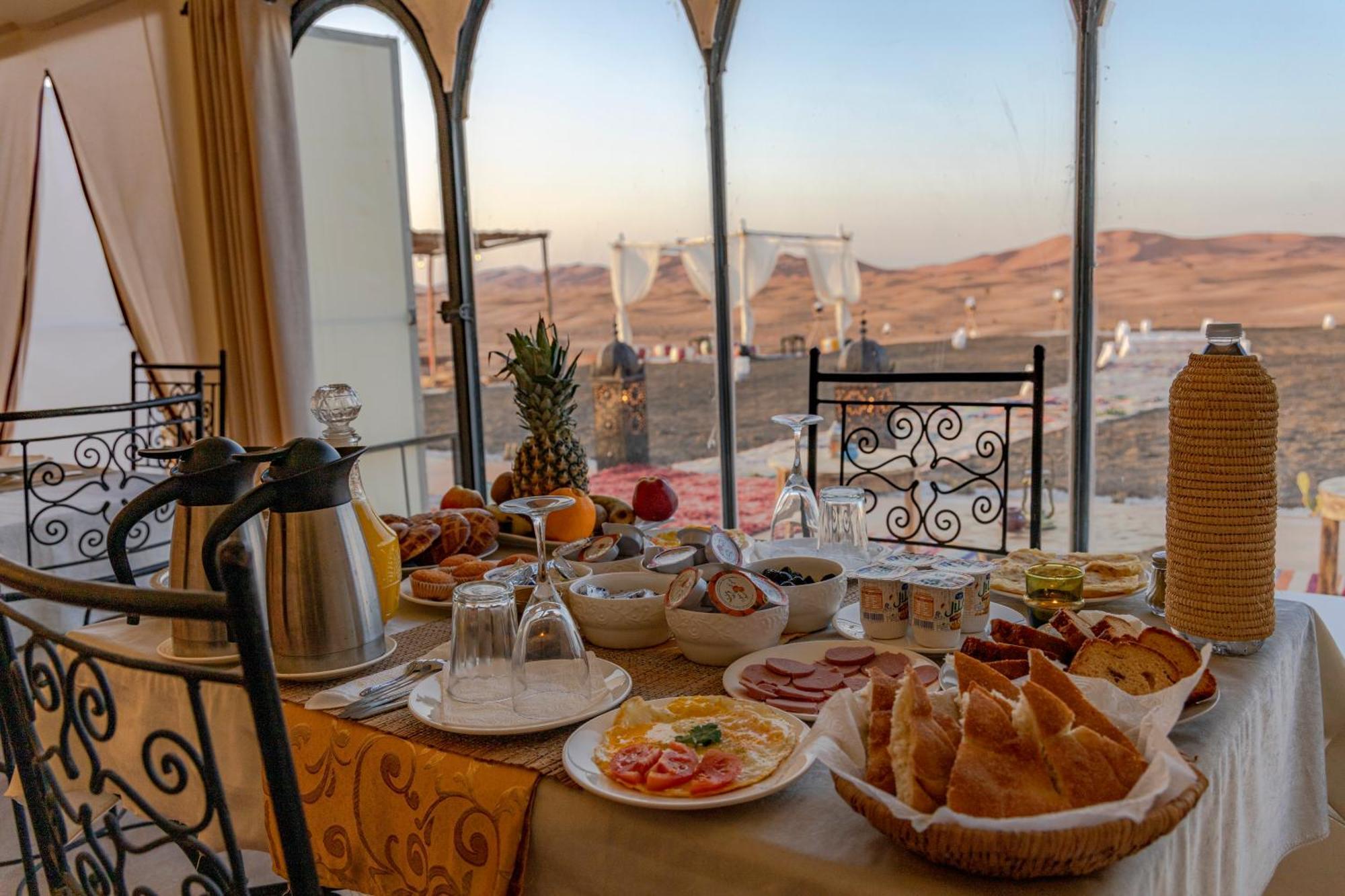Soleil Camp & Camel Trekking Hotel Мерцуга Екстериор снимка