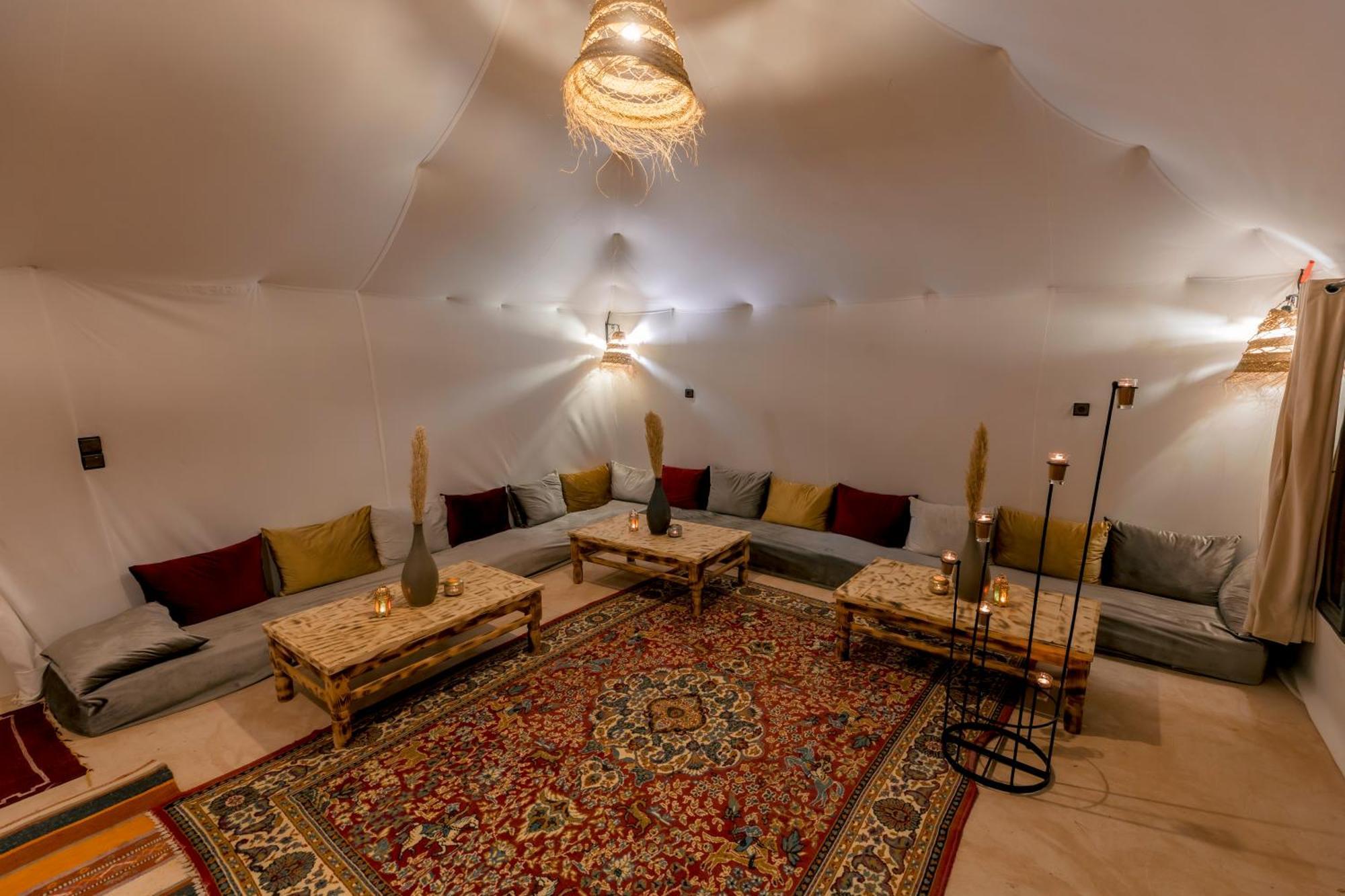 Soleil Camp & Camel Trekking Hotel Мерцуга Екстериор снимка